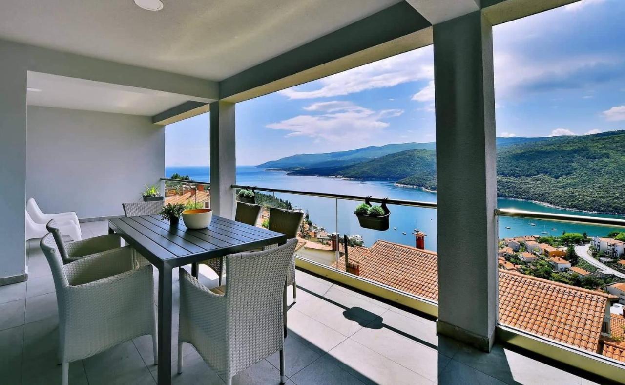 Apartment Vanilla I With Beautiful Seaview Rabac Exterior photo