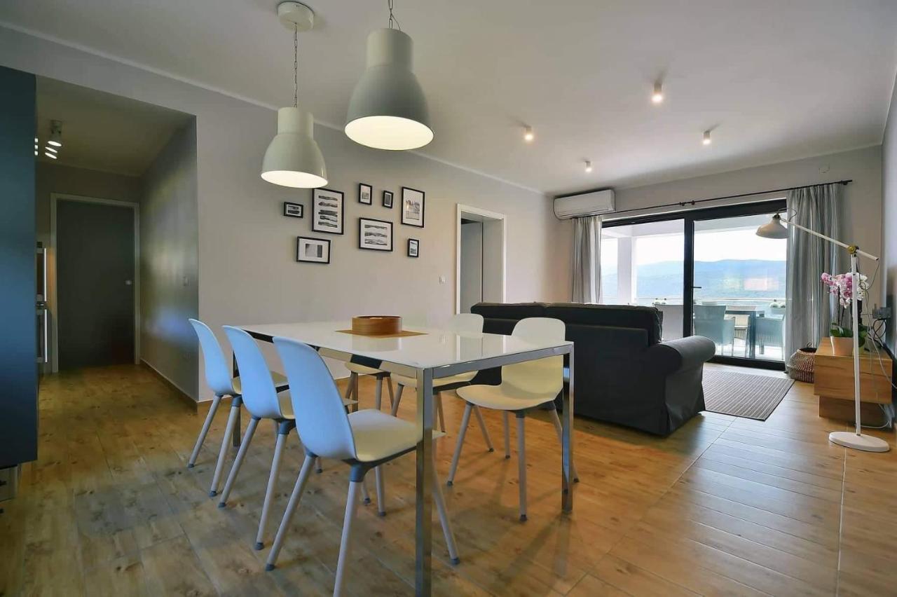 Apartment Vanilla I With Beautiful Seaview Rabac Exterior photo